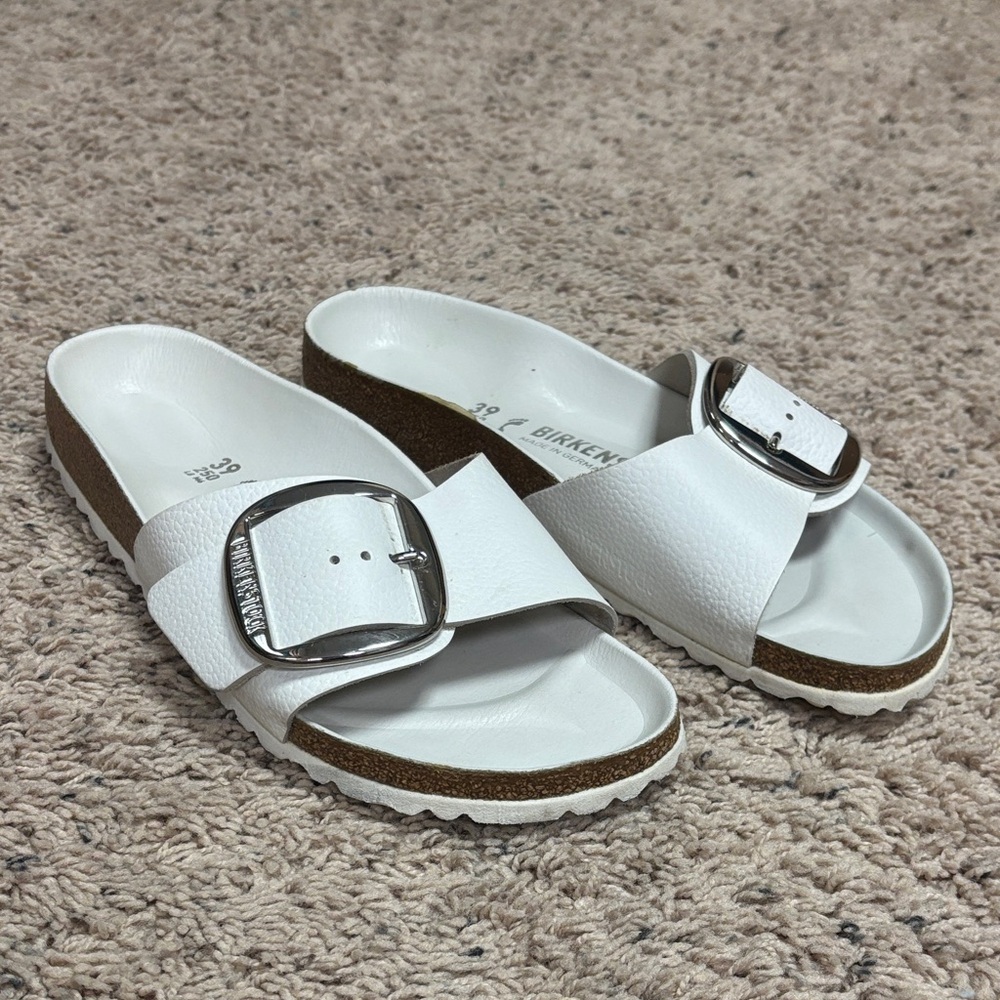 Birkenstock Madrid White Big Buckle Sandals size EU 39 women 8-8.5